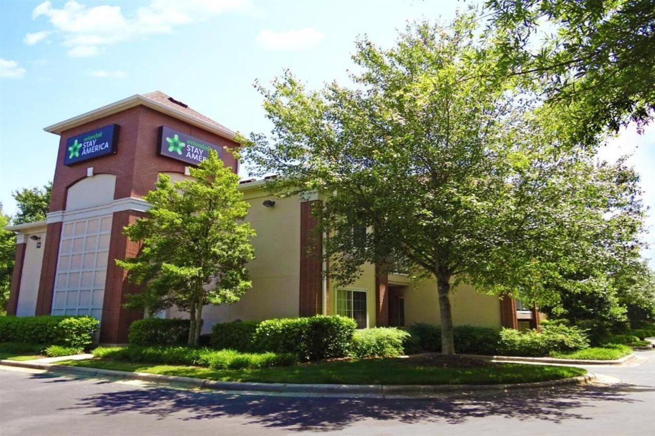 Extended Stay America Select Suites - Durham - University - Ivy Creek Blvd Экстерьер фото